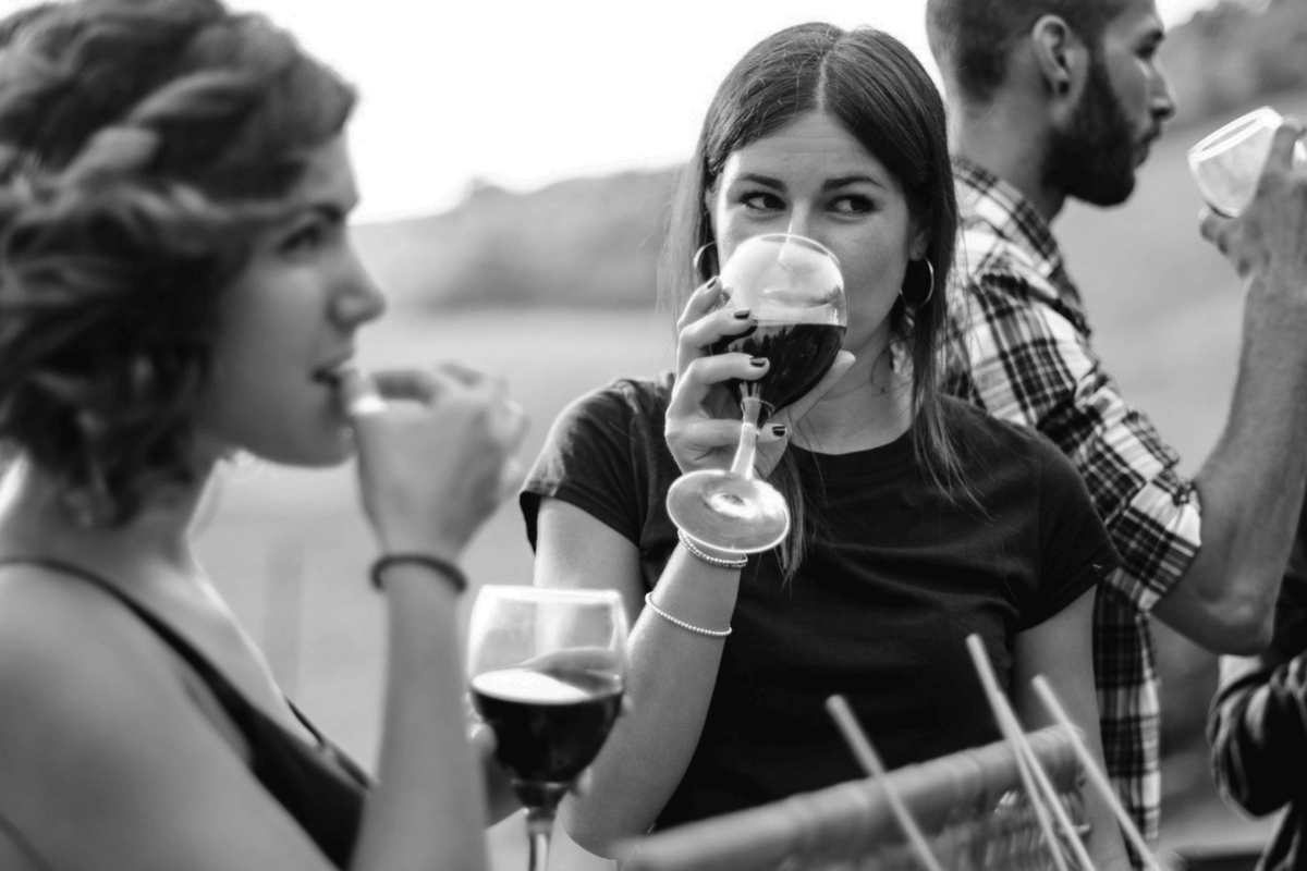 Do sulphites in wine cause headaches?